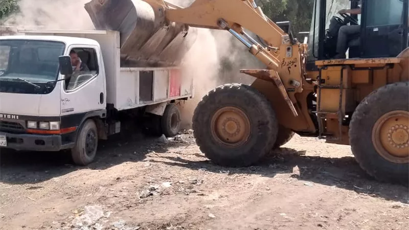 محافظ أسيوط :حملات نظافة مكثفة ورفع 450 طن مخلفات