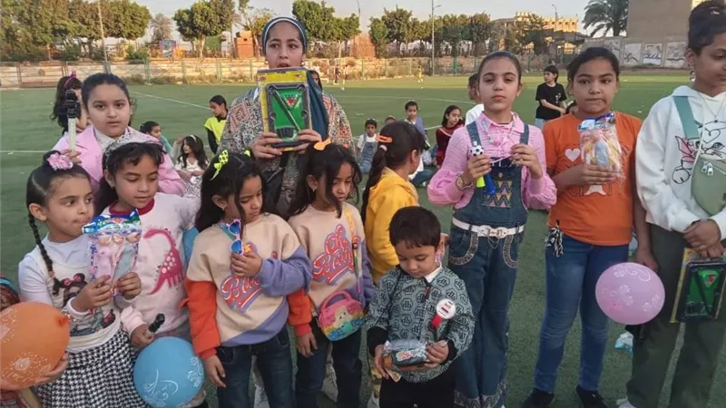 استمرار توافد المواطنين علي مراكز شباب المنيا