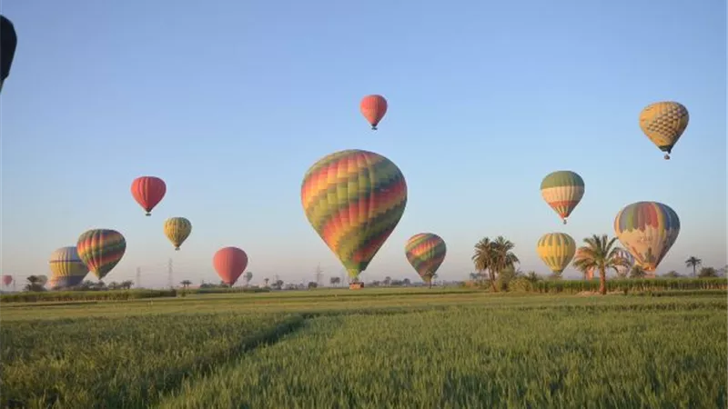 بسبب شدةالرياح: إلغاء رحلات البالون السياحى بالأقصر
