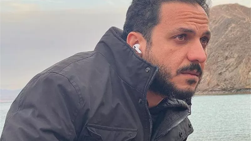مخرج 
