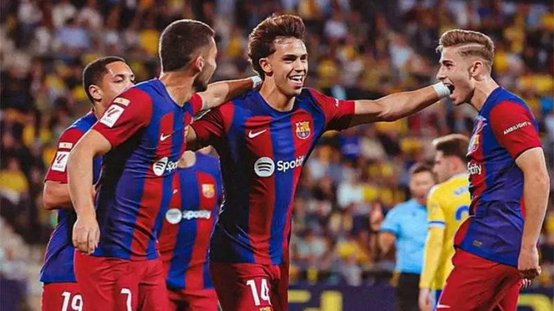 تشكيل برشلونة المتوقع لمواجهة باريس سان جيرمان