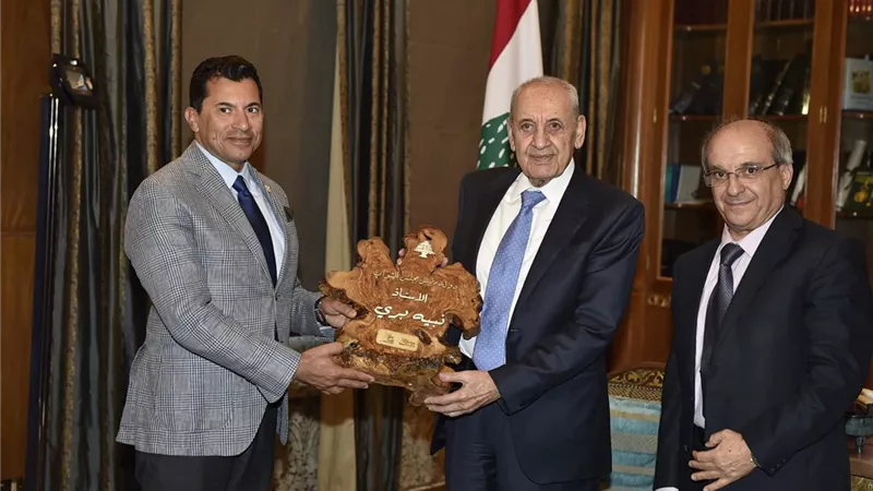 وزير الشباب والرياضة يلتقي رئيس مجلس النواب اللبناني
