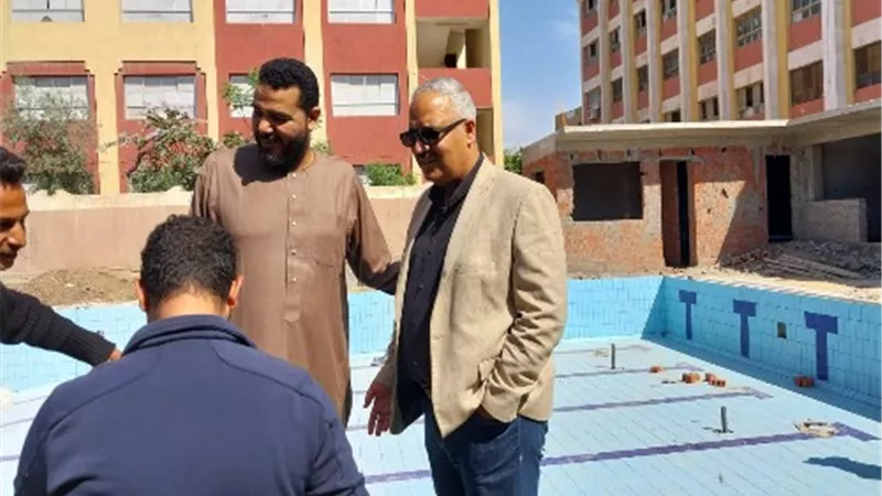 وكيل الشباب والرياضة بالقليوبية يتابع الأعمال الإنشائية بمراكز شبين وطوخ