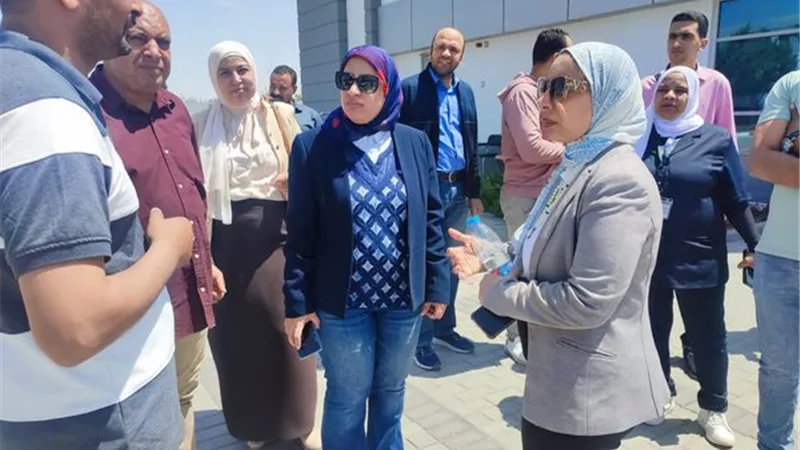 مدير صحة الإسماعيلية تتفقد مستشفى القنطره غرب ..صور