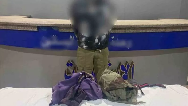عاطل ينهى حياة ربة منزل لسرقة مصوغاتها الذهبية