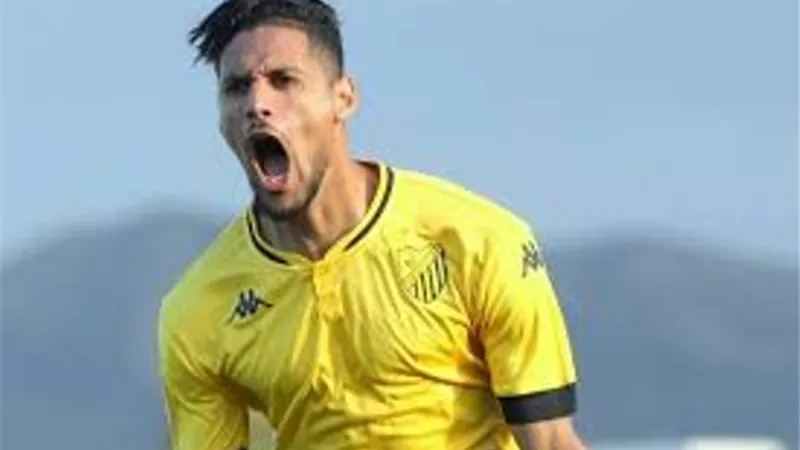 نجم المغرب الفاسي بديلا لموديست فى الاهلي الموسم المقبل
