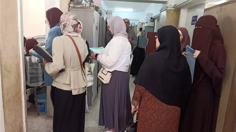 بدء استلام 925 طبيبا التكليف تمهيدا لتوزيعهم بالدقهلية