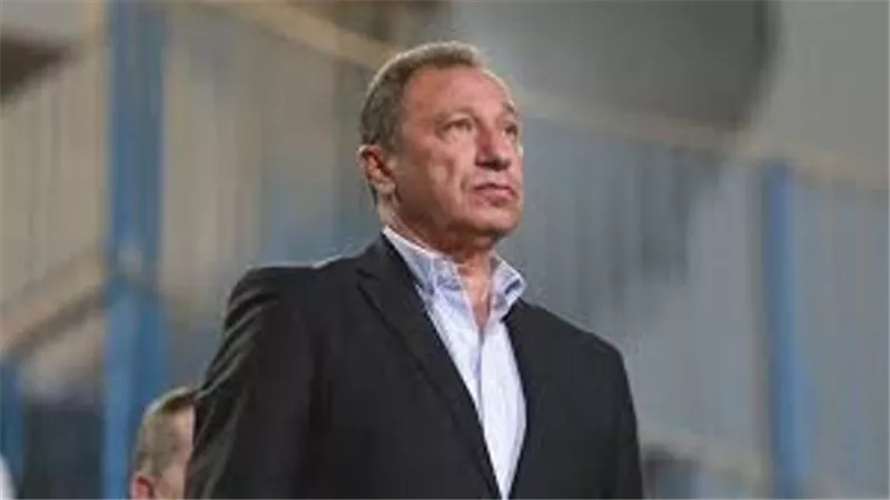 كولر يطالب خالد بيبو باحتواء أزمة كولر وبيرسي تاو