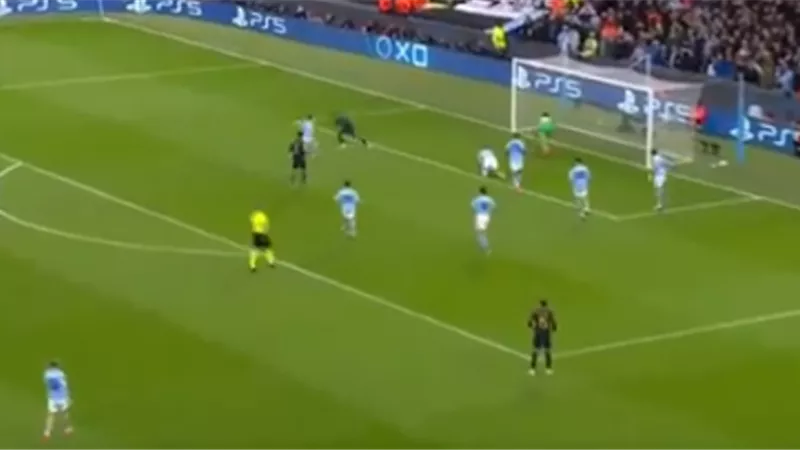 ريال مدريد ينهي الشوط الأول متقدما على السيتي بهدف رودريجو