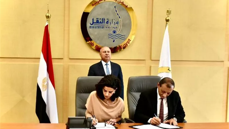 النقل توقع اتفاقية مع مجموعة الغانم الكويتية لتطوير ميناء برنيس