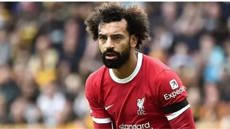 محمد صلاح في مقدمة قائمة ليفربول أمام أتالانتا الليلة