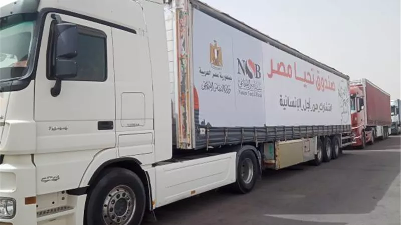 التموين تطلق أكبر قافلة من المساعدات لأهالي قطاع غزة
