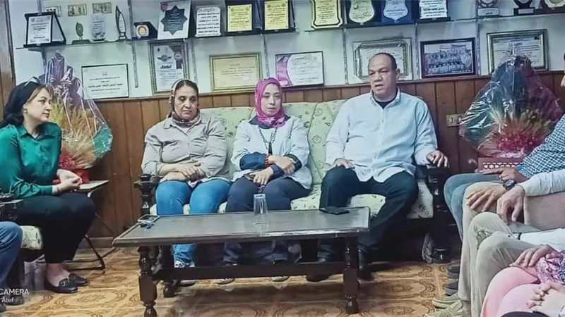 وكيل وزارة الشباب يكرم مدربين المنيا فى برامج طور وغير