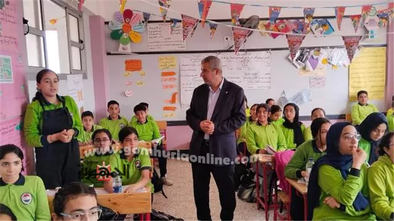 مدير تعليم دمياط يفاجئ مدارس فارسكور