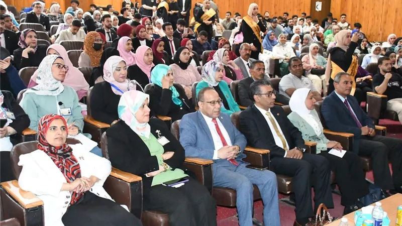 11 جامعة تشارك بالمؤتمر العاشر للبحوث الطلابية بكلية التمريض