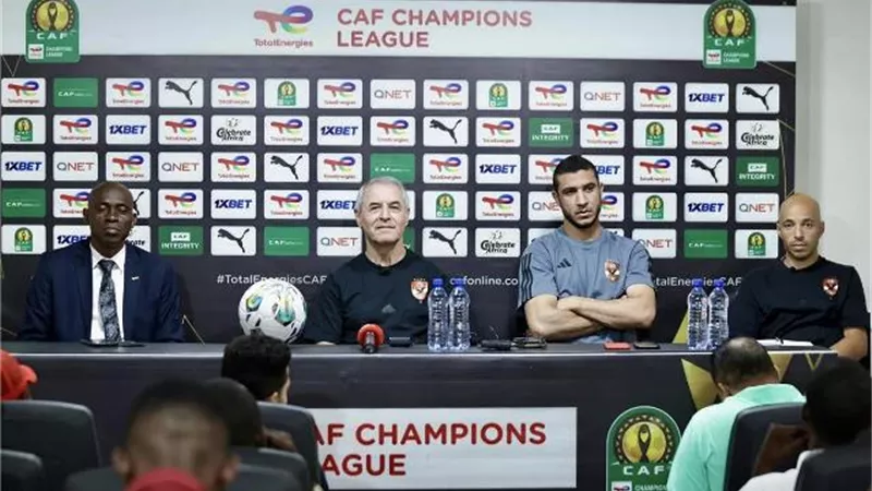 كولر يكشف موقف بيرسي تاو من المشاركة أمام مازيمبي