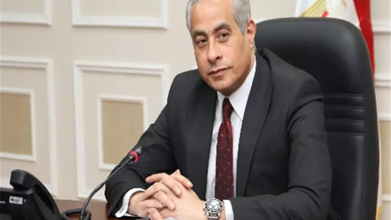وزير العمل يفتتح ورشة 