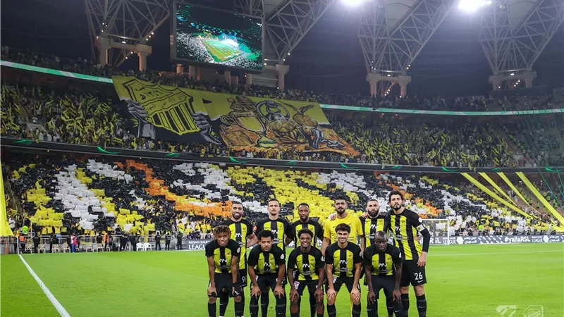 حجازي وبنزيما يقودان تشكيل الاتحاد أمام الحزم في الدوري السعودي