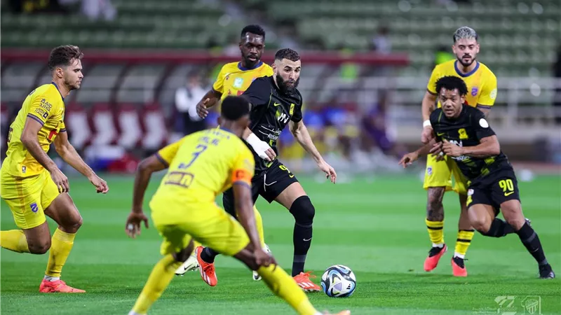 هدف حجازي القاتل يقود الاتحاد للفوز علي الحزم بالدوري السعودي