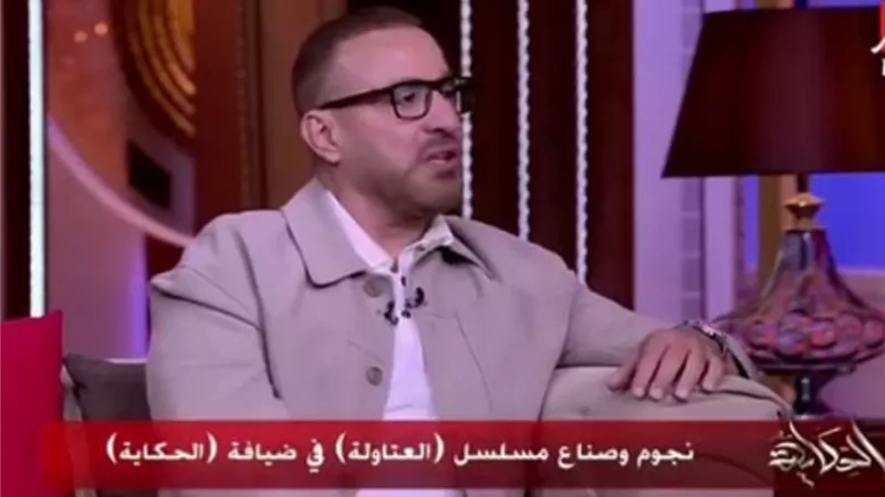 أحمد السقا يكشف تفاصيل مرضه وسرظهوره بوجه شاحب فى 