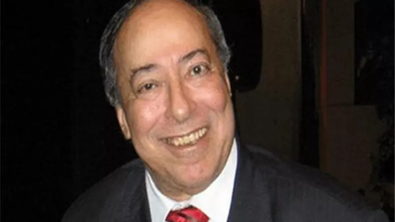 عمرو يوسف ناعيًا صلاح السعدني: رحل واحدًا جعلنا نحب مهنة التمثيل
