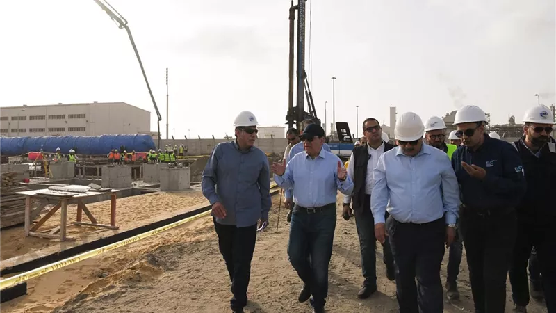 بعد زيارة وزير البترول.. ما لا تعرفه عن مصنع مشتقات الميثانول