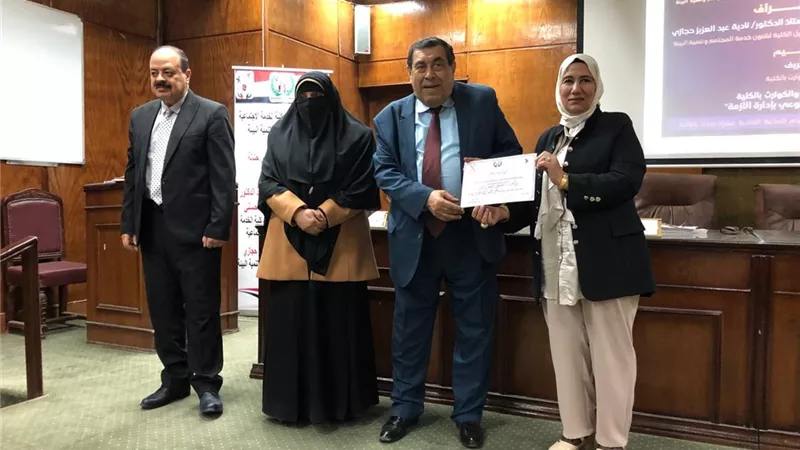 جامعة الفيوم: ورشة عمل بكلية الخدمة الاجتماعية