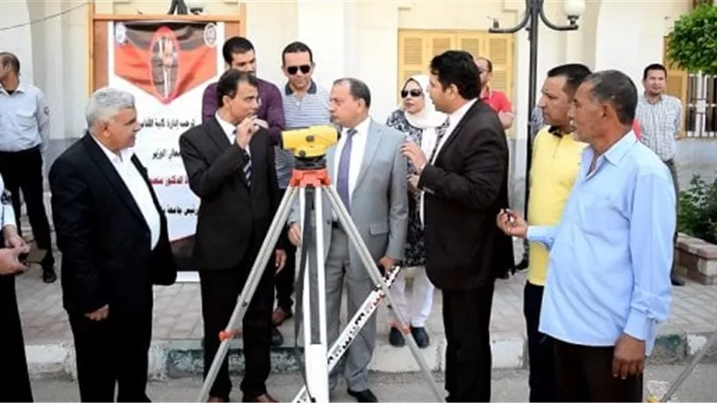 رئيس جامعة بني سويف يشهد تدشين الأجهزة المساحية بقسم الجغرافيا