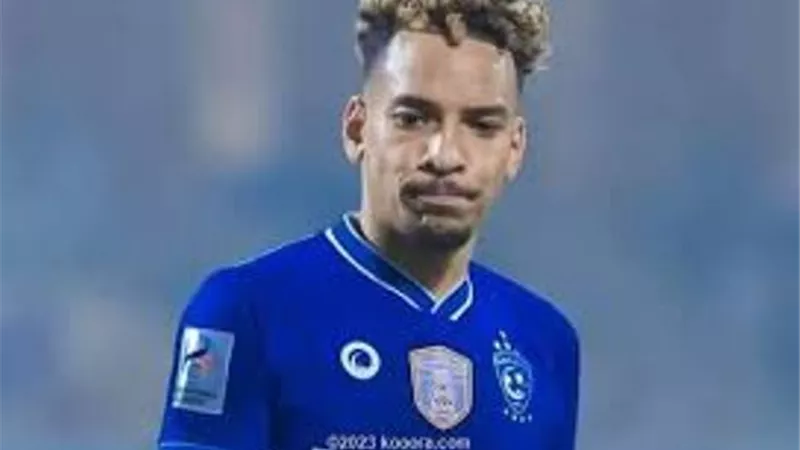 الهلال السعودى يقرر بيع نجمه البرازيلى المعار