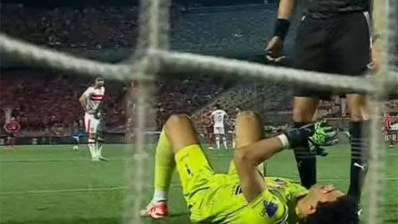 الزمالك ضد دريمز: سقوط محمد عواد فى كرة مشتركة مع أنطوي
