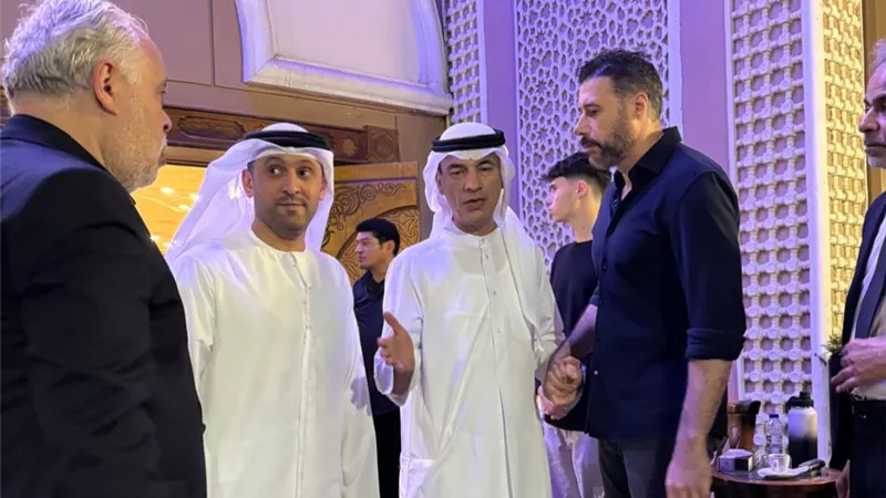 حاكم الشارقة يعزى احمد صلاح السعدنى فى وفاة والده