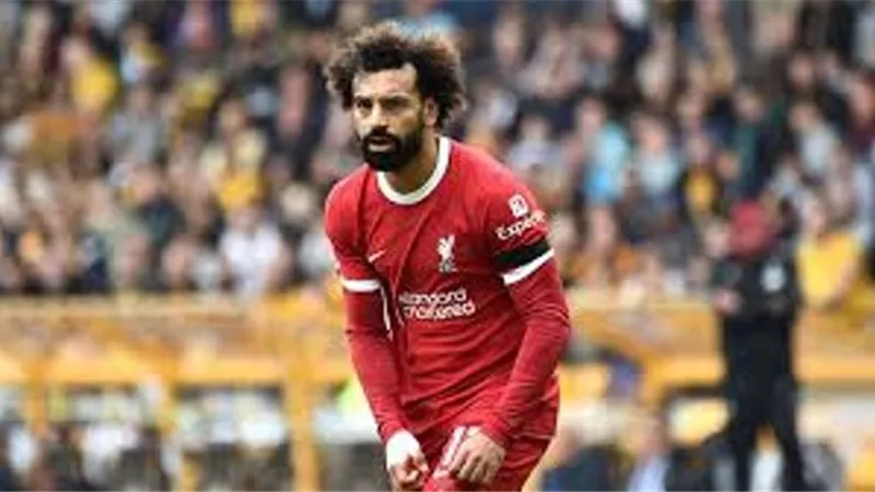 200 مليون إسترليني.. صحف انجلترا تكشف تفاصيل العرض السعودى لضم محمد صلاح