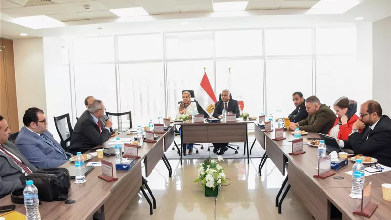 مركز المعلومات: بدء مشروع بحثي لتعزيز دور الشركات الناشئة في الاتصالات