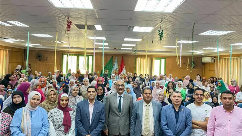 زراعة سوهاج تنظم ندوة تعريفية بمبادرة هنعلمهم يشتغلوا