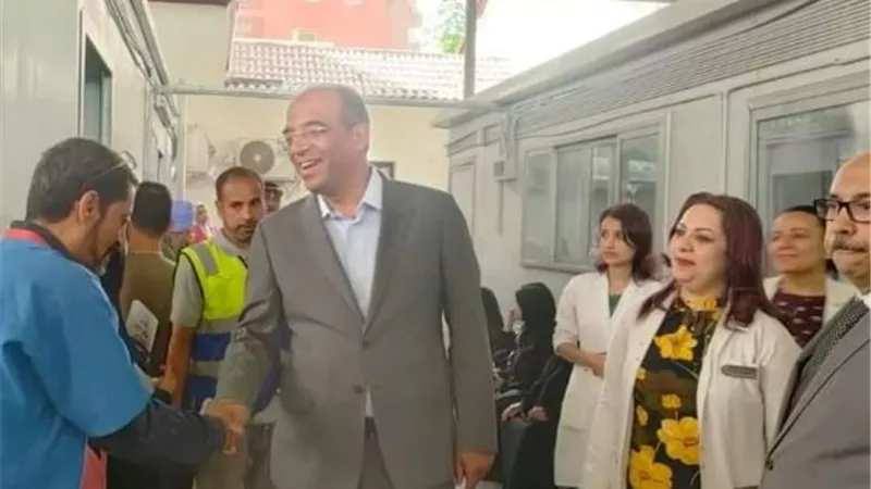 رئيس لجنة الصحة بمجلس الشيوخ يتفقد المنشآت الصحية بأسيوط