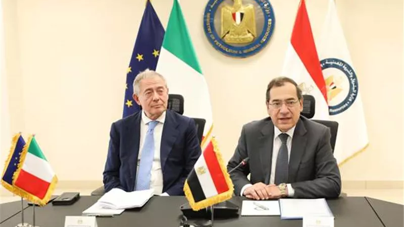 الملا يبحث مع السيناتور أدولفو اورسو الإيطالي فرص التعاون بين البلدين