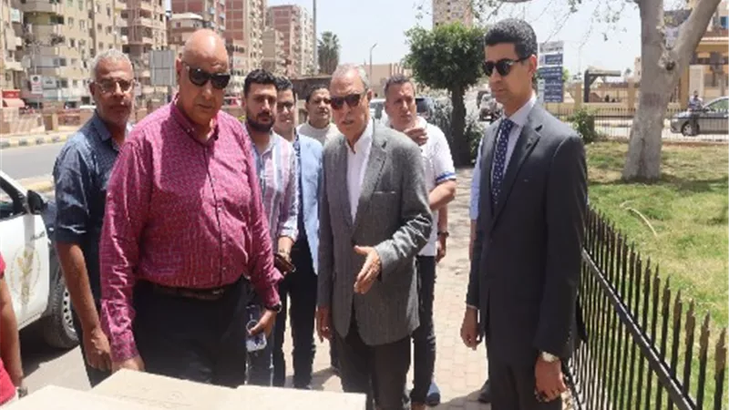 محافظ القليوبية يستقبل رئيس جهاز تعمير القاهرة الكبري.. صور