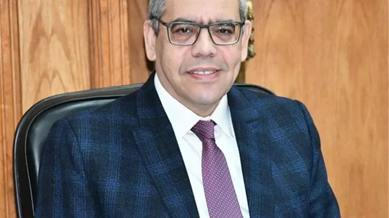 ننشر مواعيد امتحانات الدراسات العليا بكليات جامعة القناة