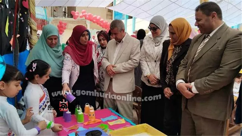 مدير تعليم دمياط يشهد ورش الأنشطة الطلابية بالمدارس