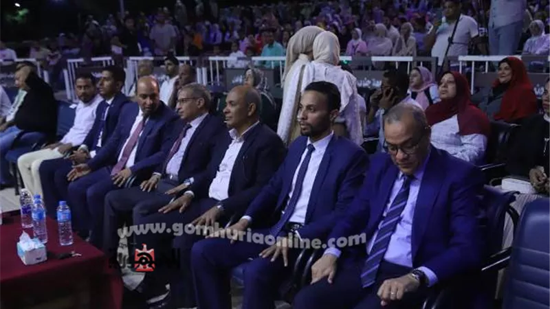في رابع ايام الملتقى الفني..عروض فنية مبهرة لجامعتي عين شمس وطنطا