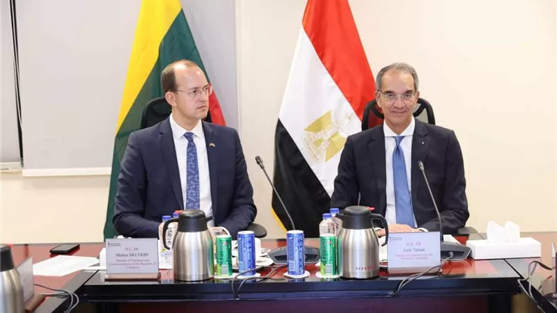 عمرو طلعت: تشجيع الشركات الليتوانية لإقامه مراكز تعهيد فى مصر