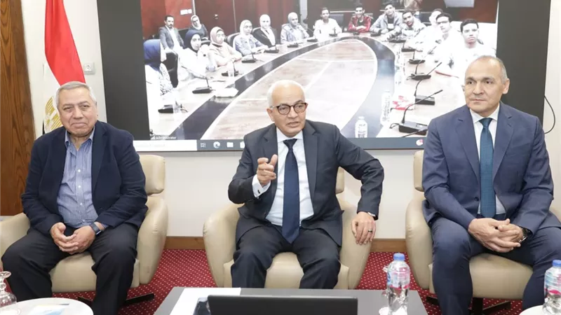 ٢٤ طالبا يشاركون في مسابقة أيسف العالمية بينهم ٢١ طالبا من 