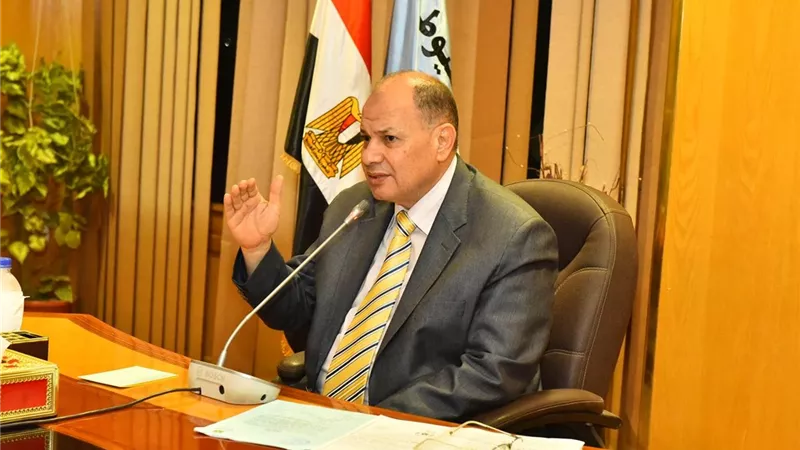 ندب أحمد فخرى مديرًا للطرق والكباري بأسيوط