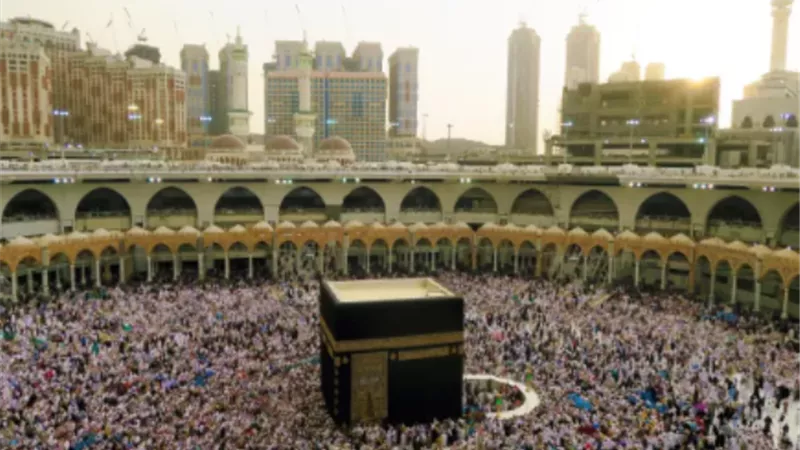 السعودية تبدأ إصدار تصاريح الحج