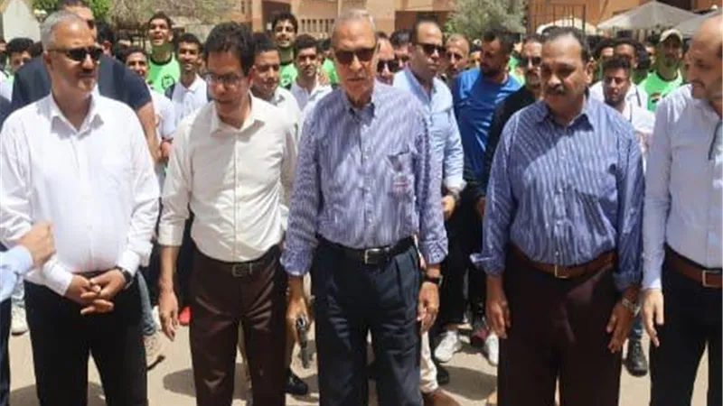محافظ القليوبية ورئيس جامعة بنها يطلقان شارة بدء فعاليات سباق الطريق