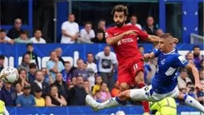 ليفربول يصطدم بـ إيفرتون فى الديربي .. بث مباشر
