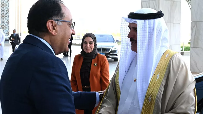 رئيس الوزراء: العلاقات الثنائية بين القاهرة والمنامة شديدة التميز