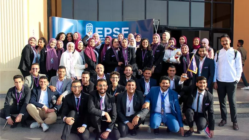 المؤتمر الثالث للاتحاد المصري لطلاب الصيدلة يناقش تحديات المهنة