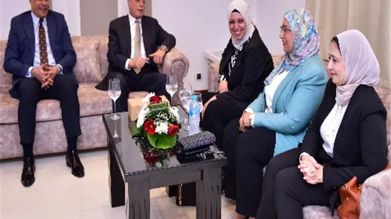 العمل تختتم أولى حملات التوعية بنشر ثقافة السلامة والصحة المهنية في جنوب سيناء
