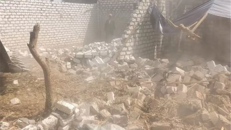 إزالة ٧ حالات تعدى على الأراضى بمركز أرمنت جنوب غرب الأقصر